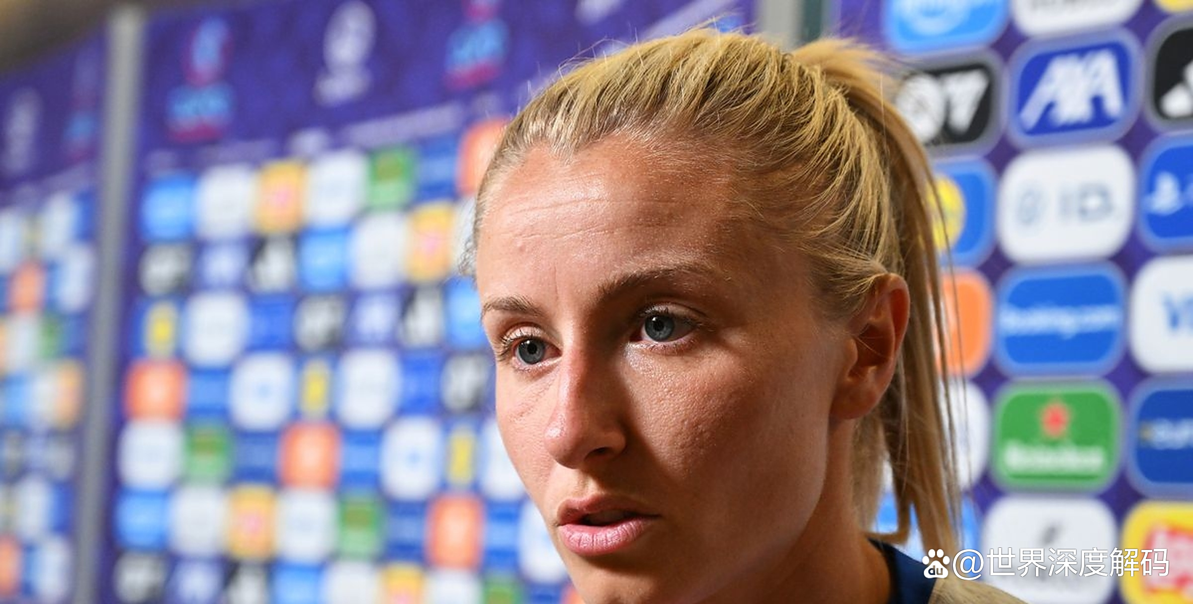 英格兰女足球员因伤退出国家队