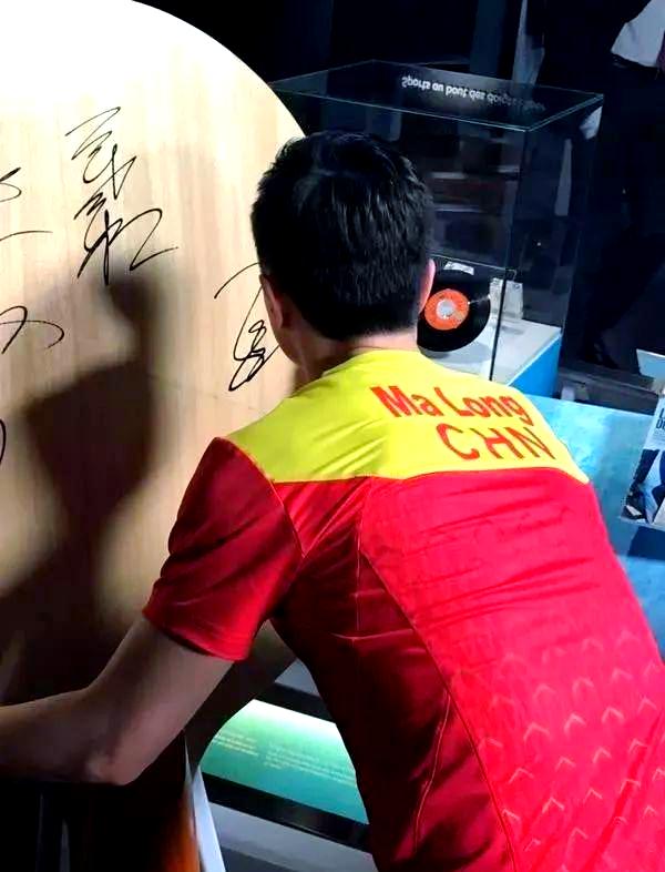 德国队力克波兰队，马龙统治全场