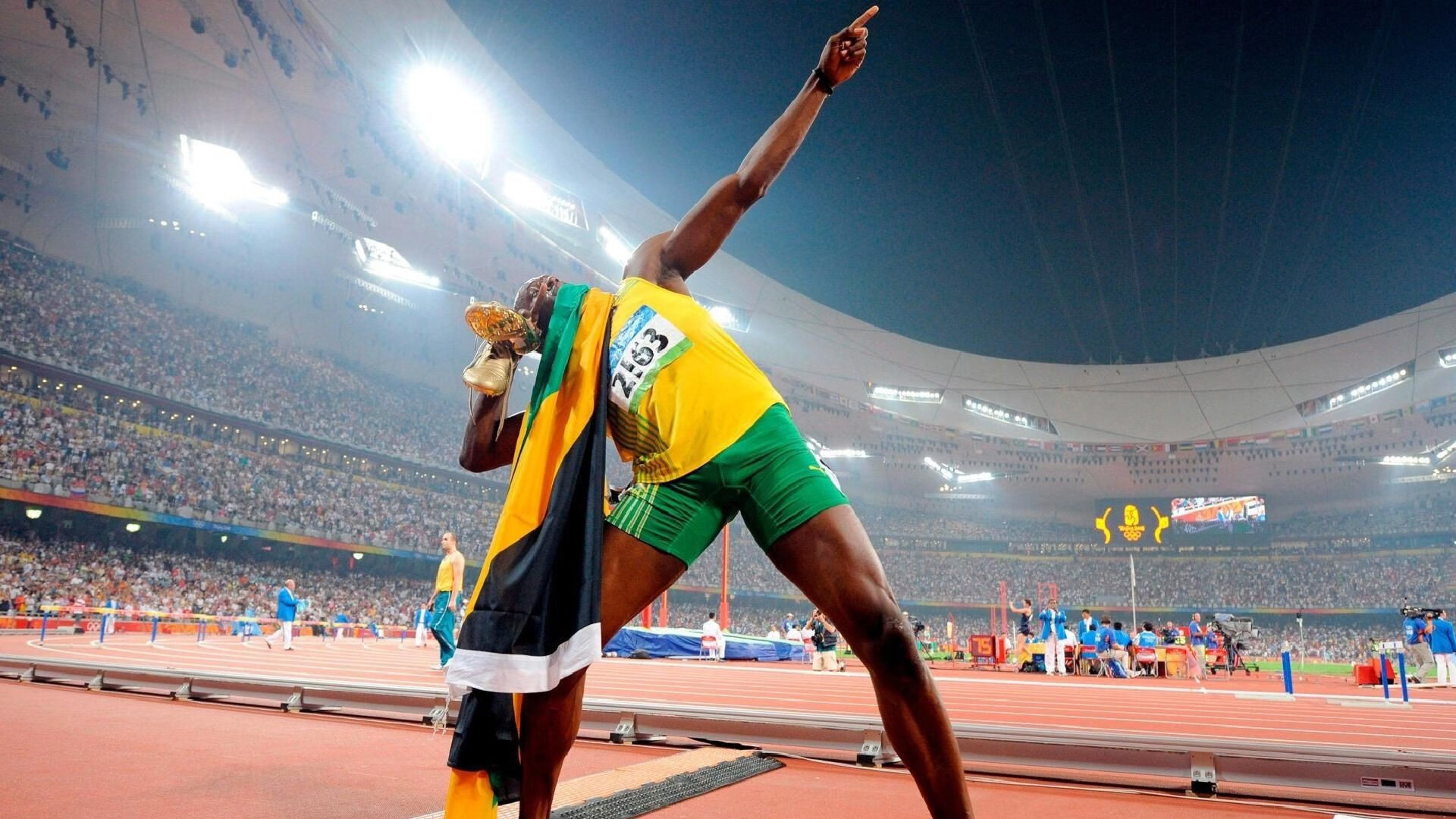 阴影中的利刃，当配角在巅峰对决中接管比赛